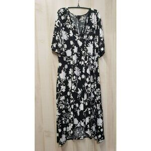 Lane Bryant Black & White Floral Faux Wrap Dress w V-Neck & Tie Waist Sz 18/20